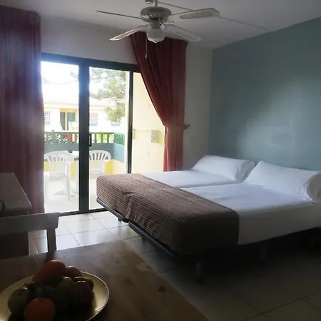 Aparthotel Laguna Park 1 3*