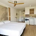 Laguna Park 1 Aparthotel 3*